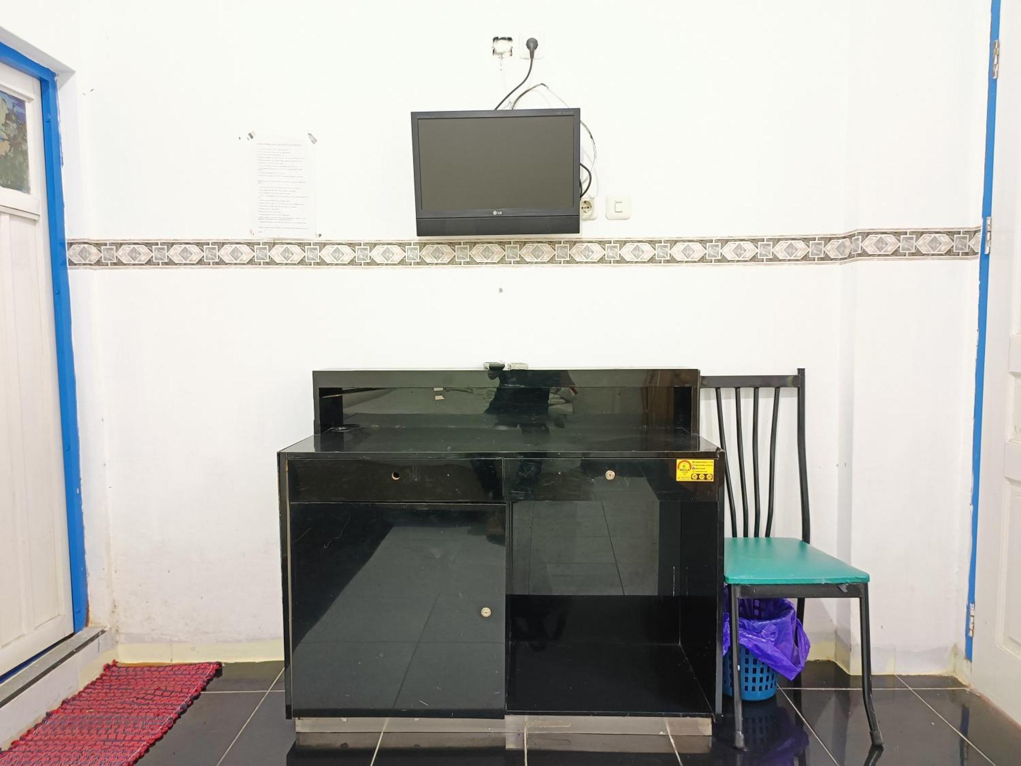 Bumi Merpati Residence Makassar Mitra Reddoorz Luaran gambar